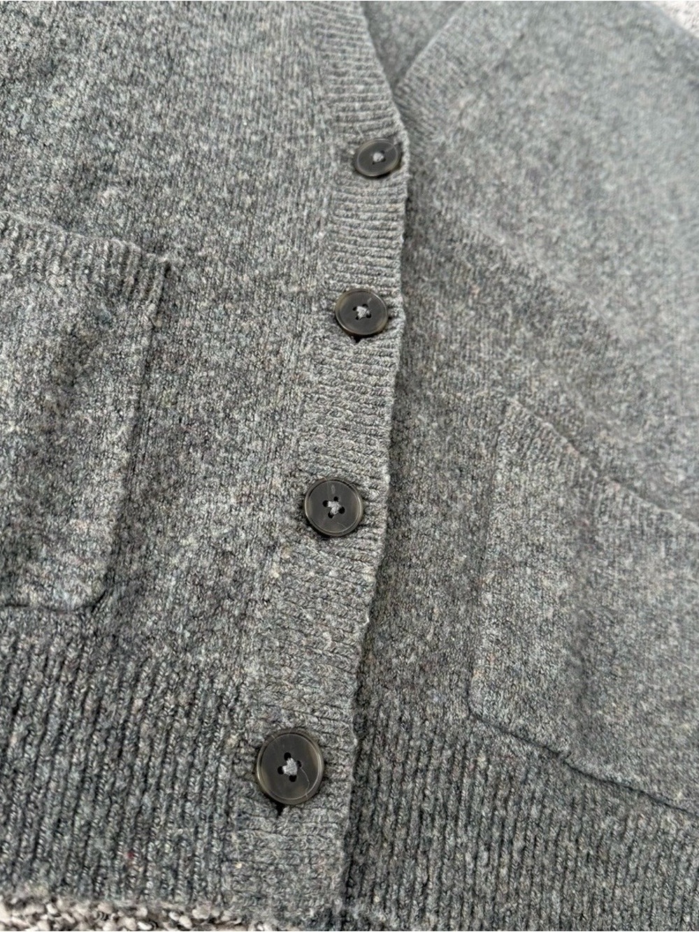 Madewell Gray Cardigan Sweater XS Wool Blend Button Front Womens V Neck - Picture 3 of 7
